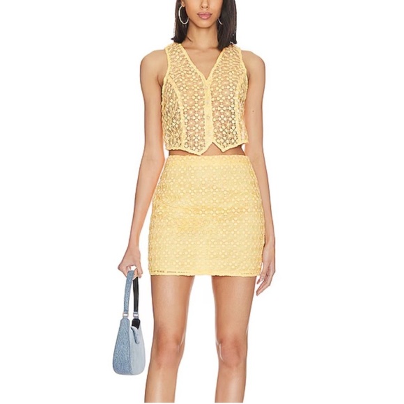 L'ACADEMIE Comilly Lace Mini Skirt in Yellow Apricot Crochet Revolve - Picture 1 of 10
